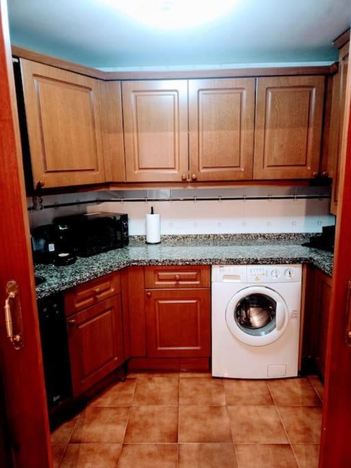Apartamento Entre Estaciones Apartment โอเบียโด ภายนอก รูปภาพ